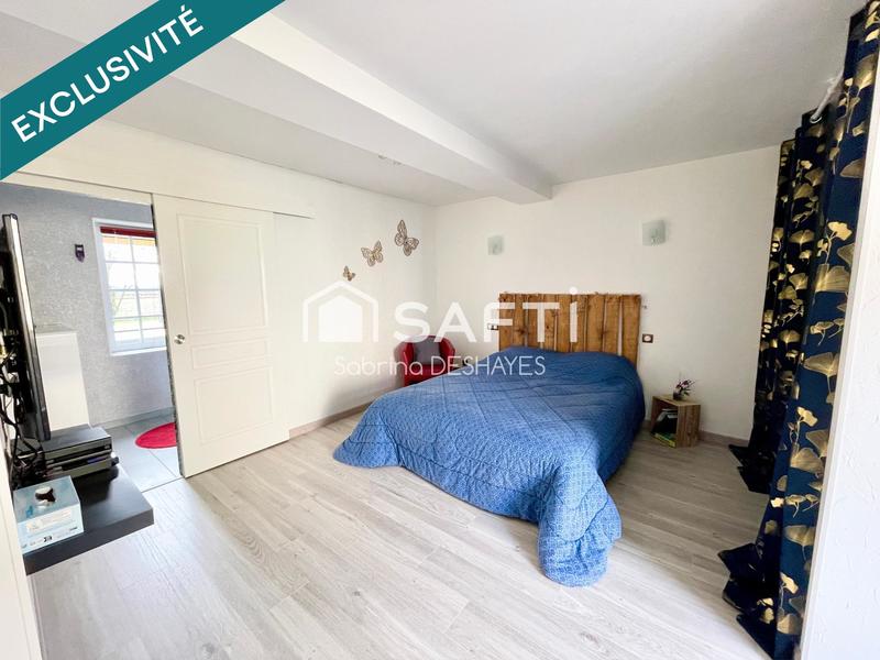 Maison - 180 m² - 9 pièces