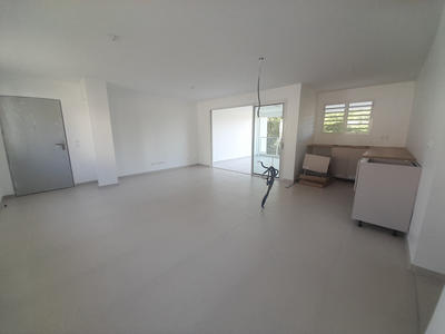 Appartement - 99 m² - 4 pièces