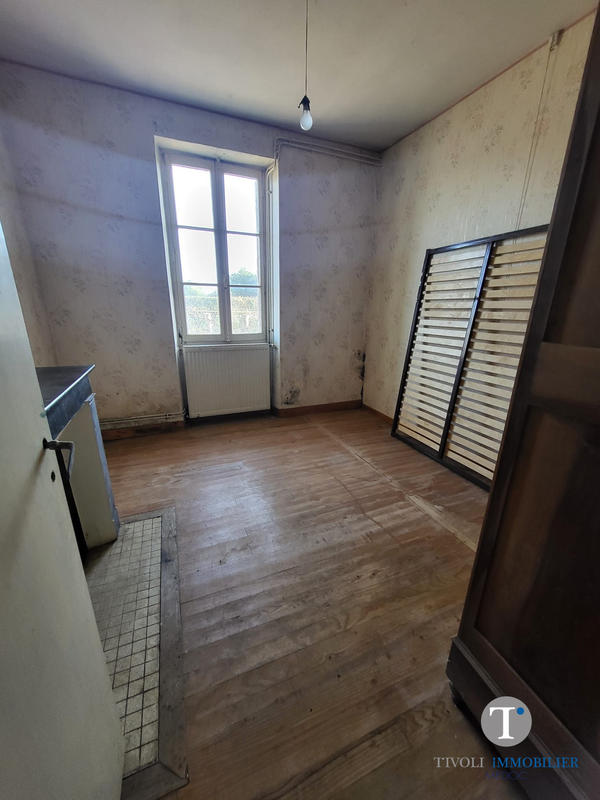 Maison - 206 m² - 6 pièces