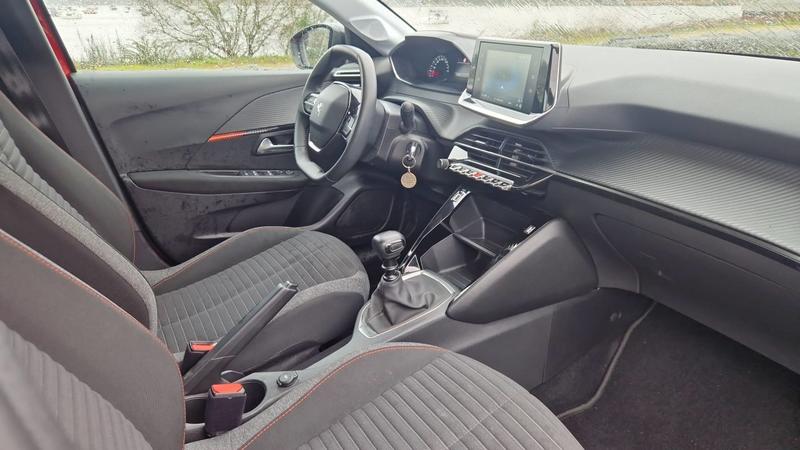 Peugeot 208 1.2 Puretech 100 Allure - Première main Entretien constructeur