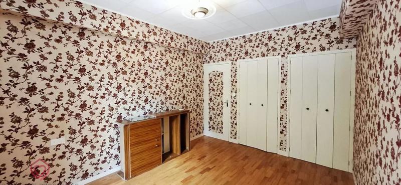 Maison de village - 227 m² - 9 pièces