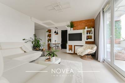 Appartement - 82 m² - 4 pièces