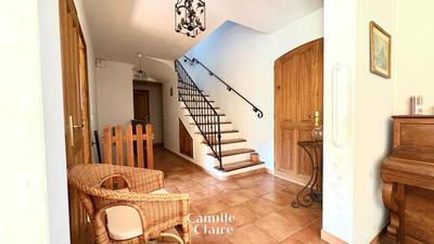 Maison - 160 m² - 5 pièces