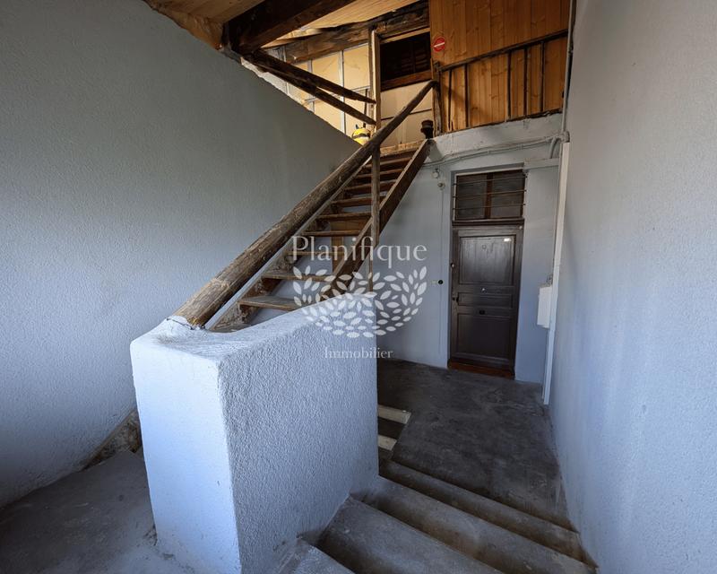 Immeuble - 301 m² - 6 pièces