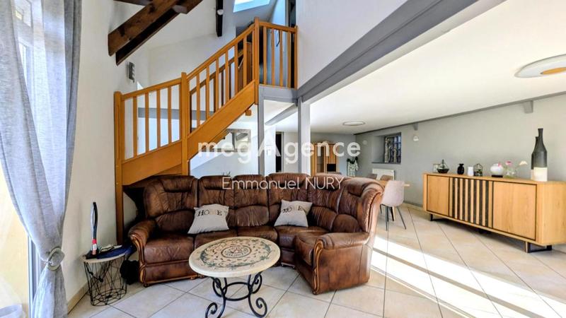 Maison - 110 m² - 4 pièces