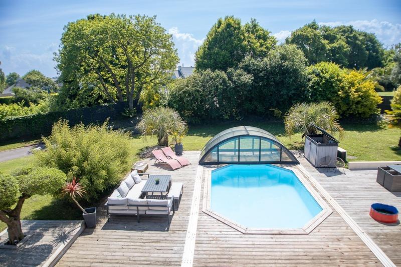 Maison - 216 m² - 7 pièces