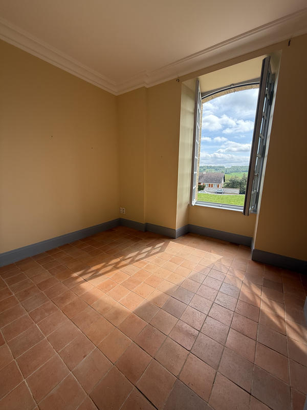 Appartement - 114 m² - 4 pièces