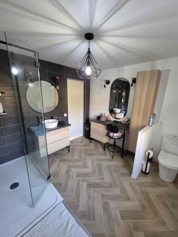 Maison - 400 m² - 5 pièces