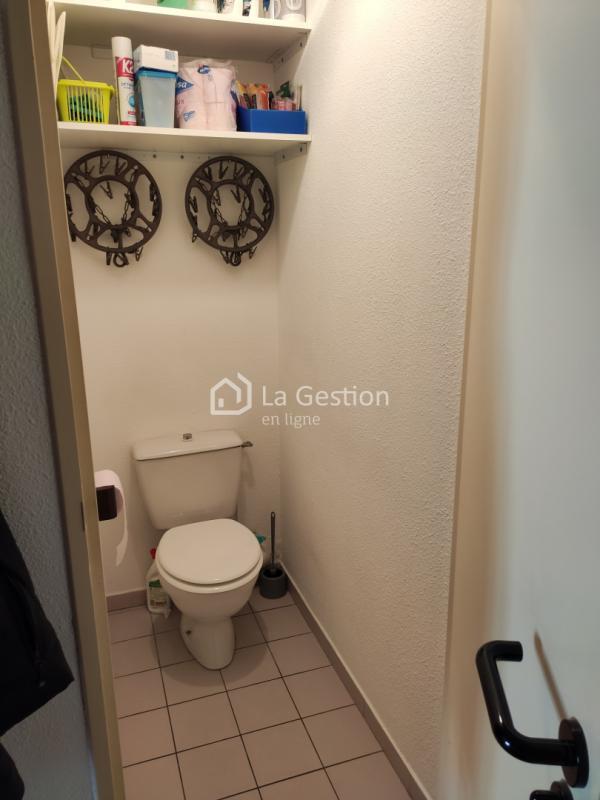 Studio - 25 m² - 1 pièce