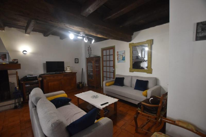 Maison - 182 m² - 9 pièces