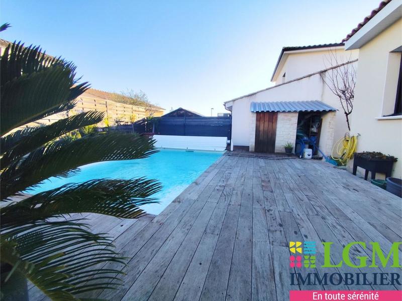 Villa - 99 m² - 4 pièces