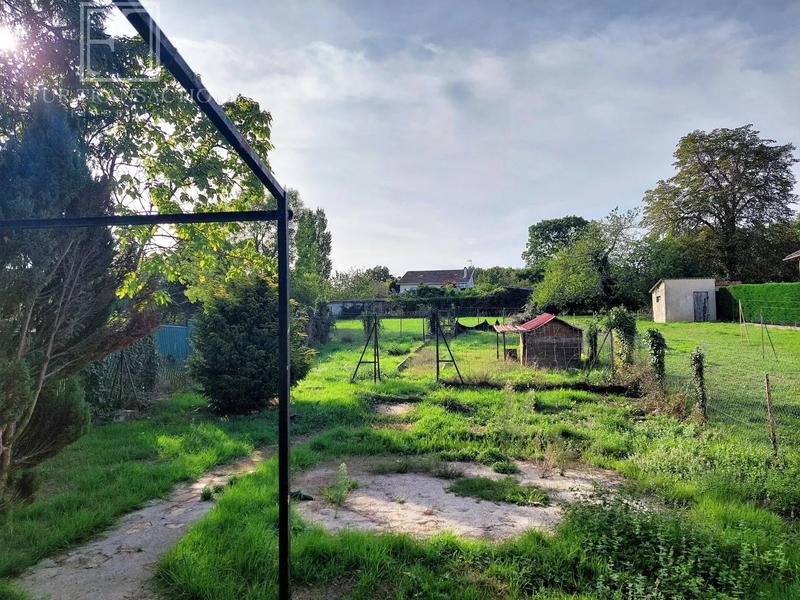 Maison - 138 m² - 7 pièces