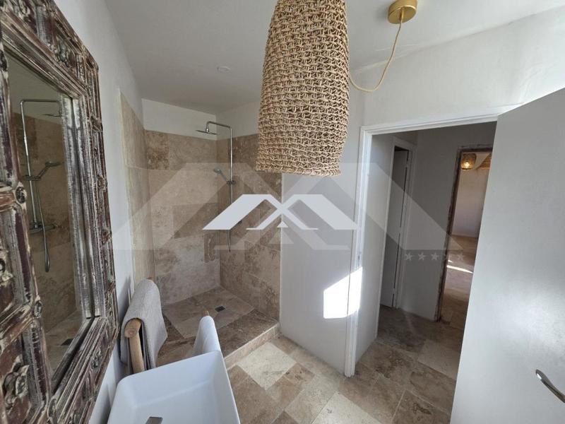 Maison - 80 m² - 3 pièces