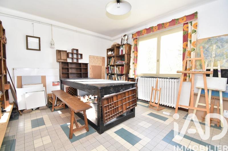 Maison - 195 m² - 10 pièces