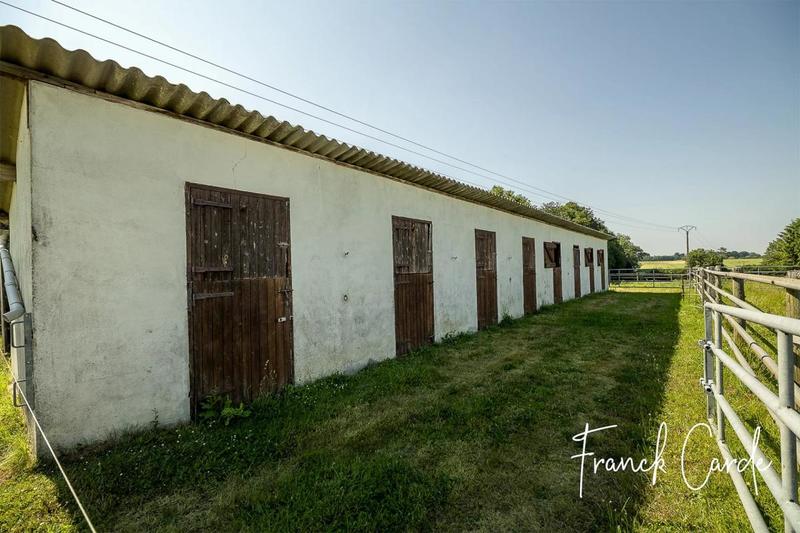 Maison de domaine équestre - 135 m² - 7 pièces