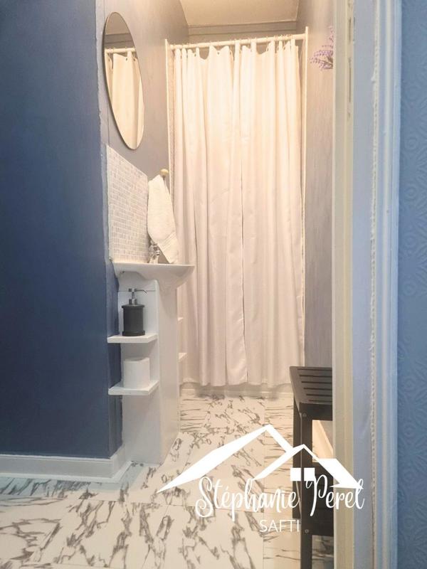 Maison - 220 m² - 7 pièces