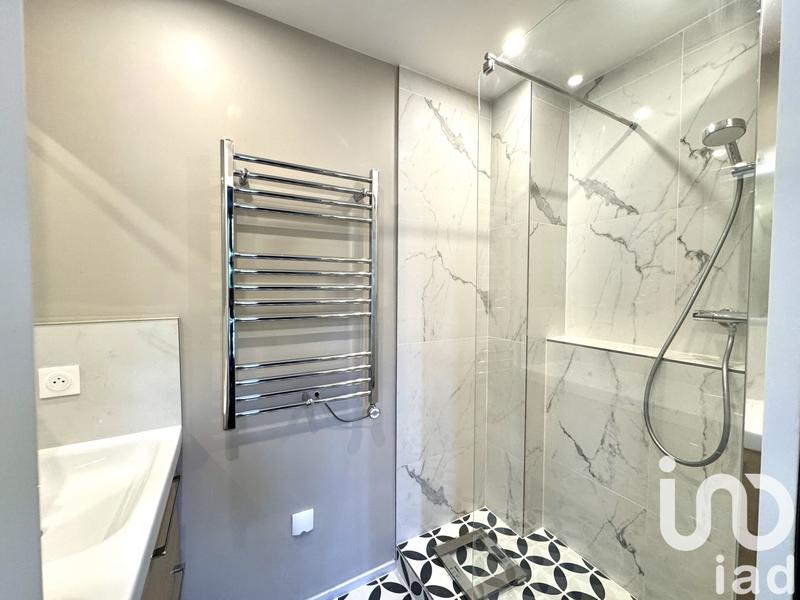 Maison de ville - 80 m² - 5 pièces