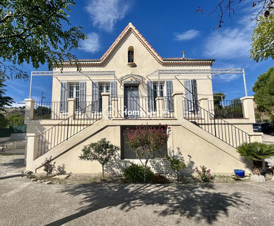 Maison - 155 m² - 7 pièces