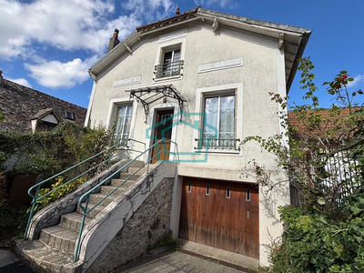 Maison - 100 m² - 5 pièces