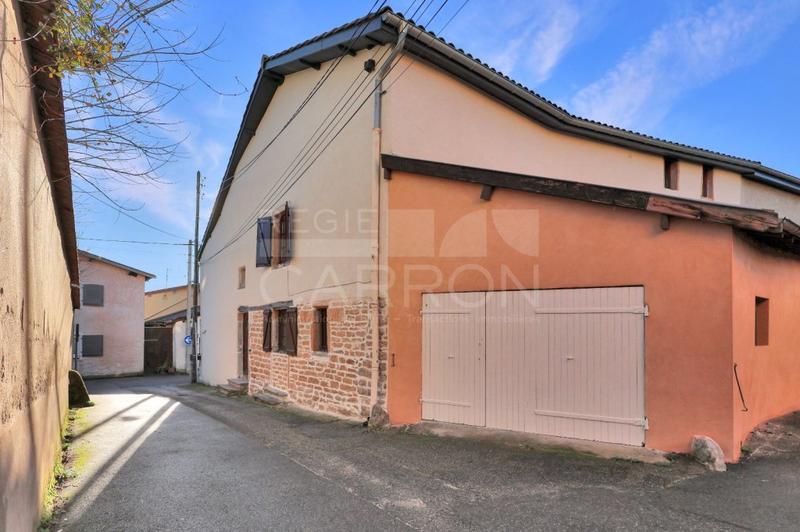 Maison - 219 m² - 6 pièces