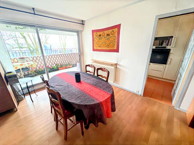 Appartement - 104 m² - 5 pièces