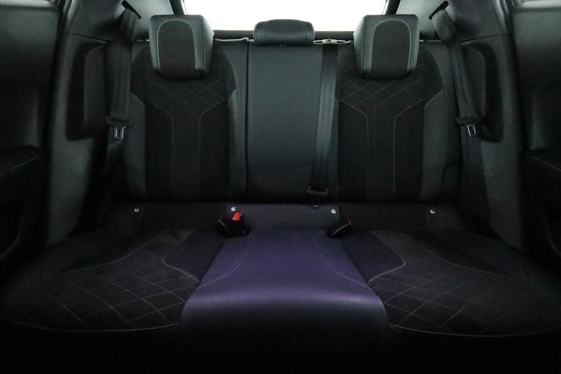 Peugeot 2008 1.5 Blue-HDi Gt Pack Eat8 131 ch