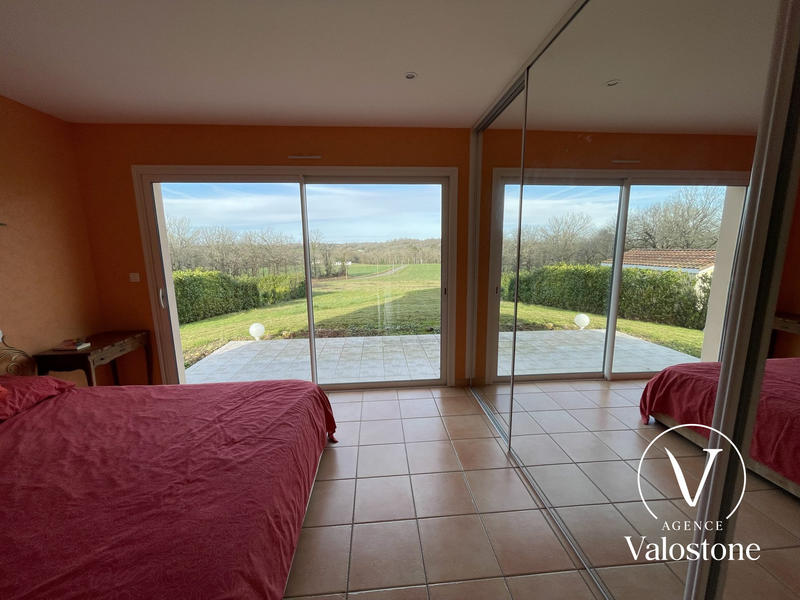 Maison traditionnelle - 172 m² - 5 pièces