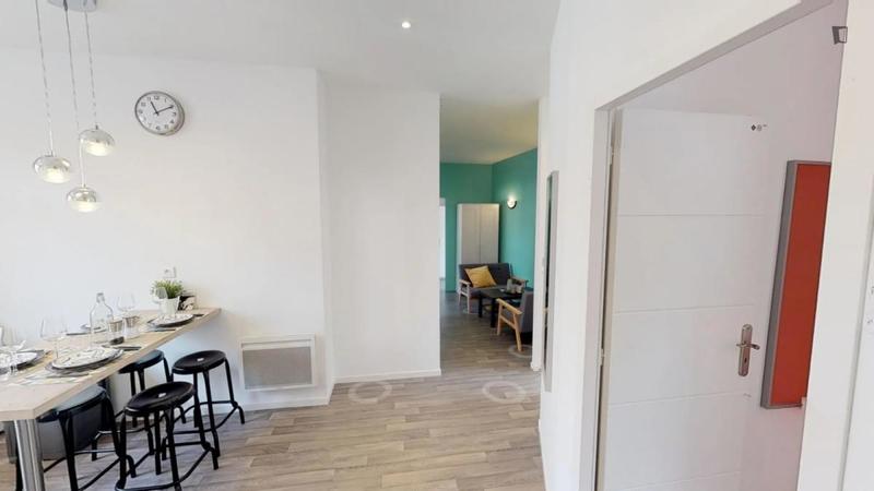 Chambre - 16 m² - 4 pièces