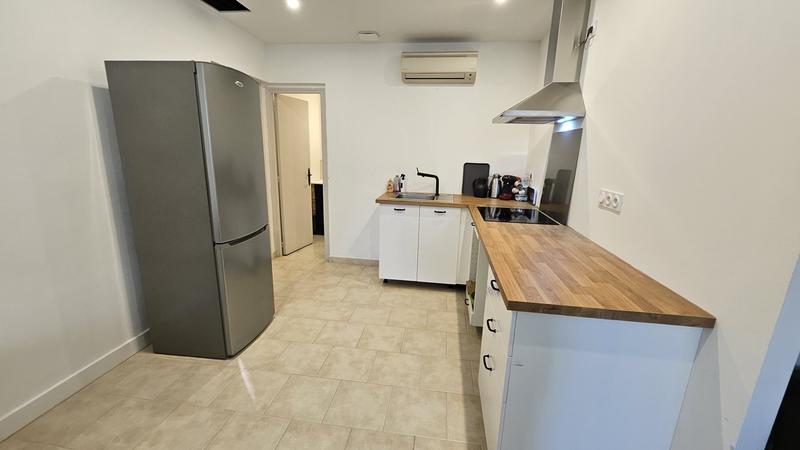 Maison - 181 m² - 11 pièces