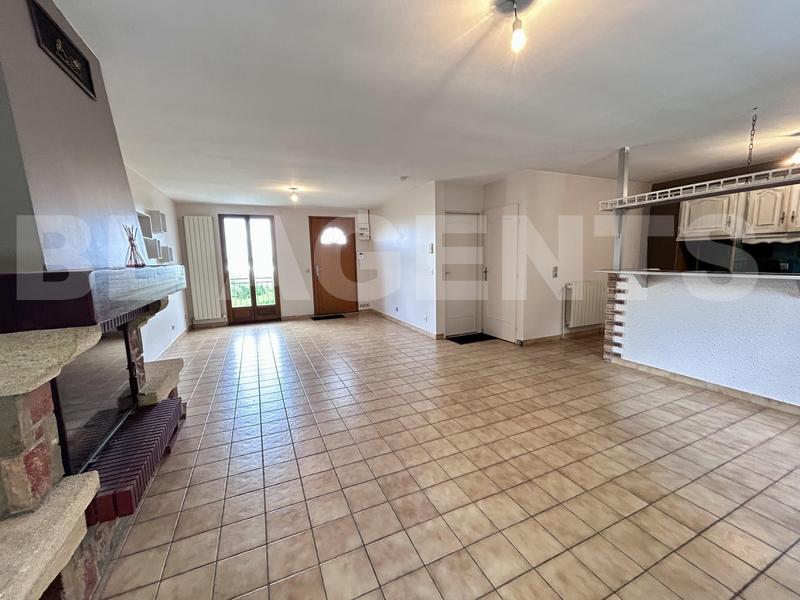 Maison traditionnelle - 115 m² - 6 pièces