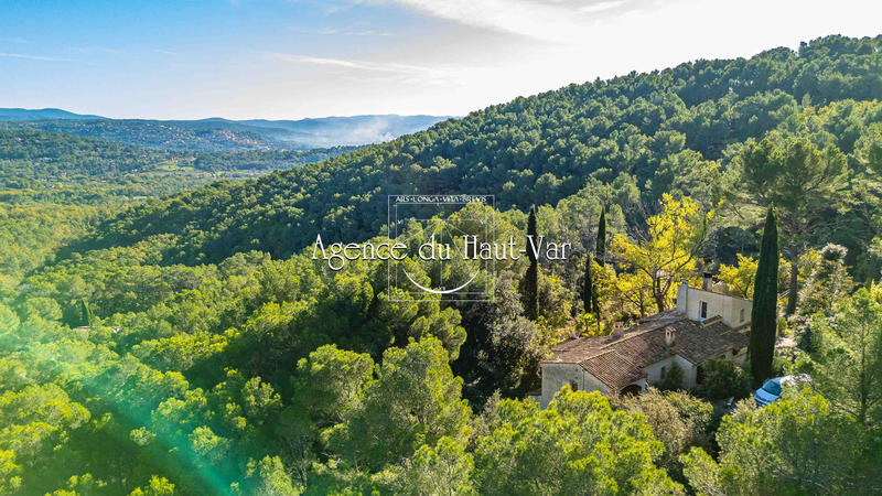 Villa - 175 m² - 6 pièces