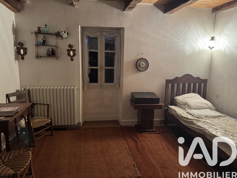 Maison - 210 m² - 10 pièces