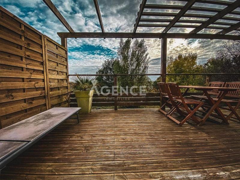 Maison - 90 m² - 5 pièces