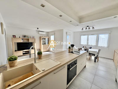 Appartement - 105 m² - 5 pièces