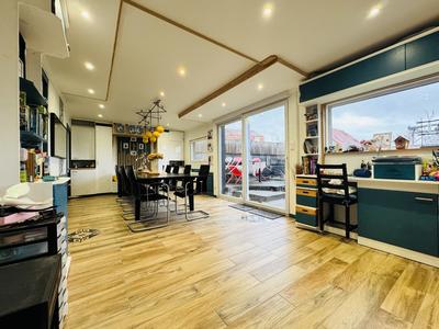 Maison - 132 m² - 6 pièces