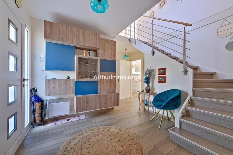 Maison - 138 m² - 6 pièces