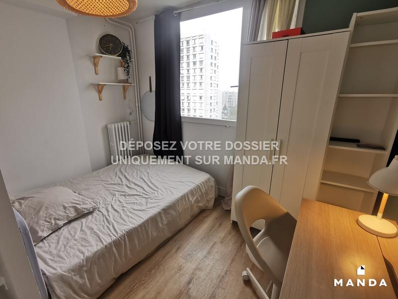 Chambre - 10 m² - 5 pièces