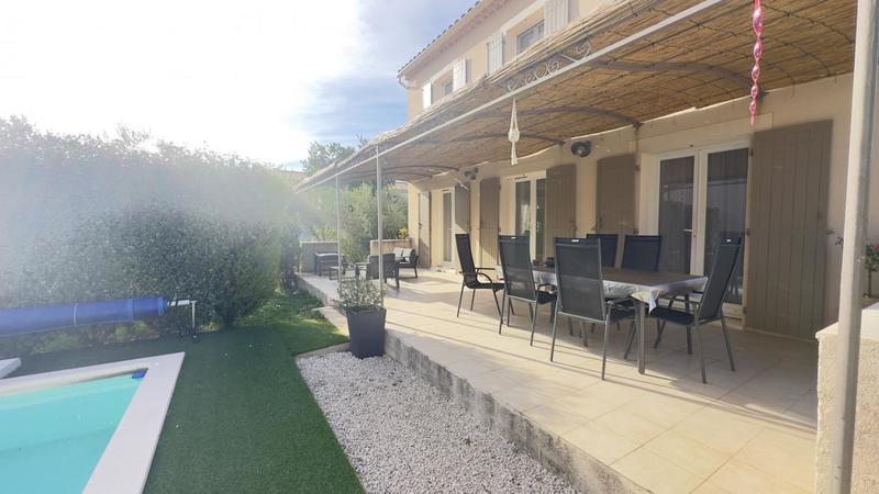 Pavillon - 103 m² - 5 pièces