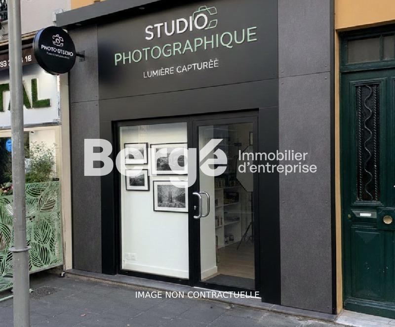 Local commercial - 35 m² - 3 pièces