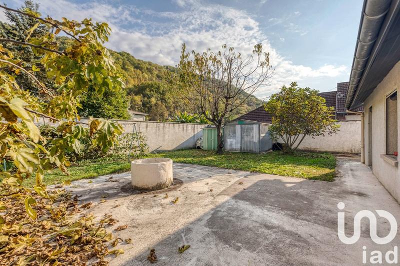 Maison - 97 m² - 5 pièces