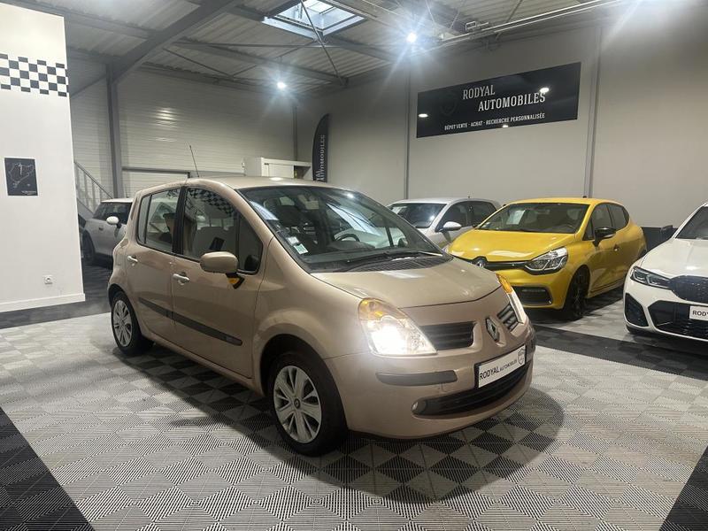 Renault Modus 1.5 dCi 82 cv