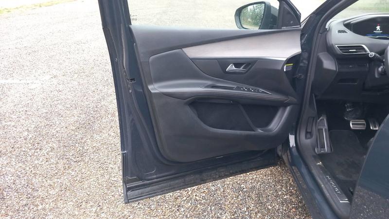 Peugeot 3008 II 2.0 BlueHDi 180 Eat6 Gt - Automatique