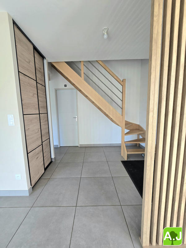 Maison contemporaine - 105 m² - 6 pièces