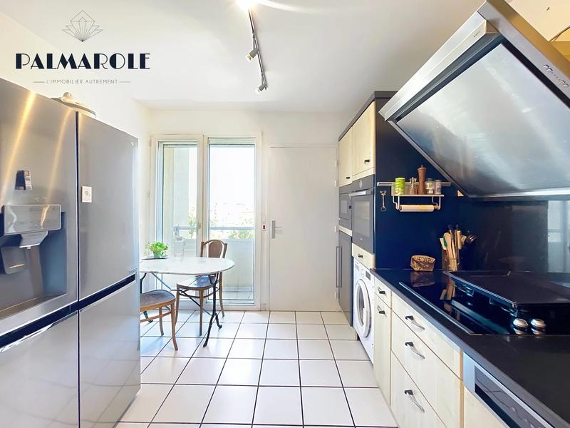 Appartement - 91 m² - 3 pièces