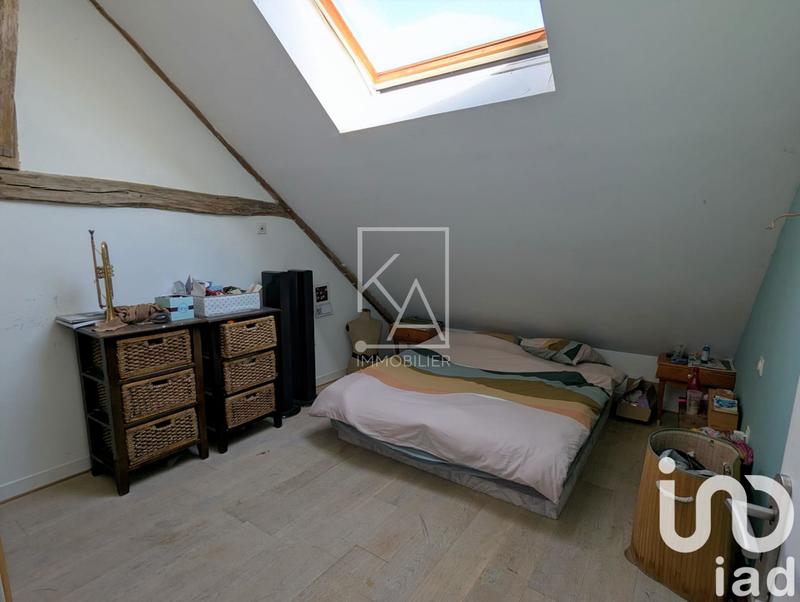 Maison - 201 m² - 10 pièces