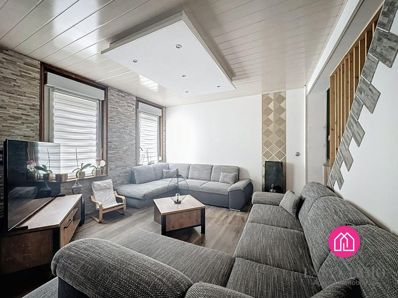 Maison - 140 m² - 7 pièces