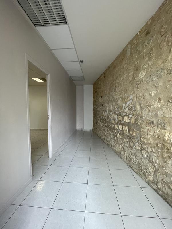 Local commercial - 40 m² - 1 pièce