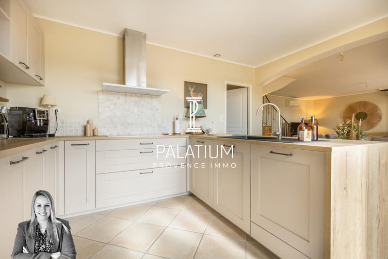 Villa - 110 m² - 5 pièces