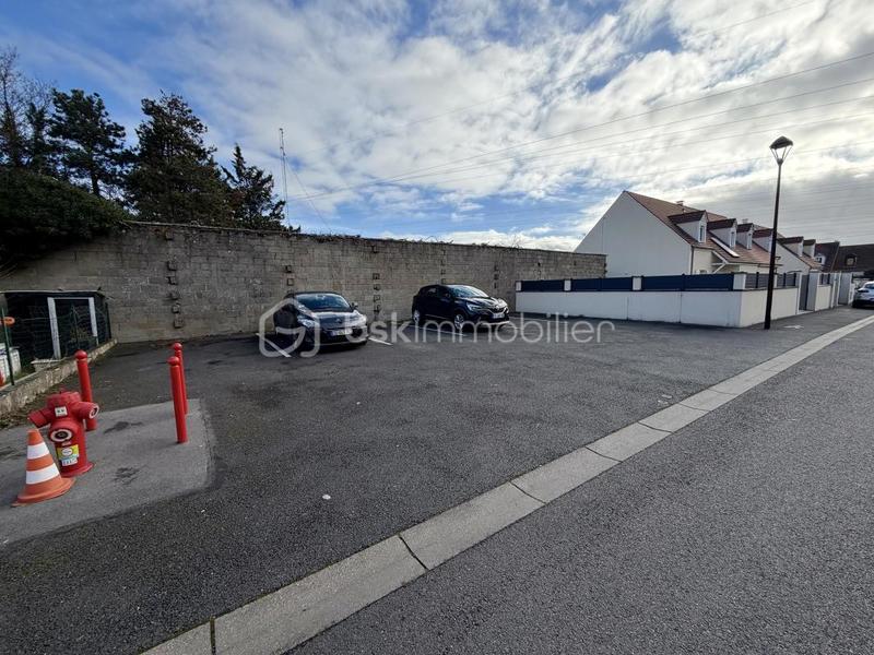 Maison - 100 m² - 6 pièces