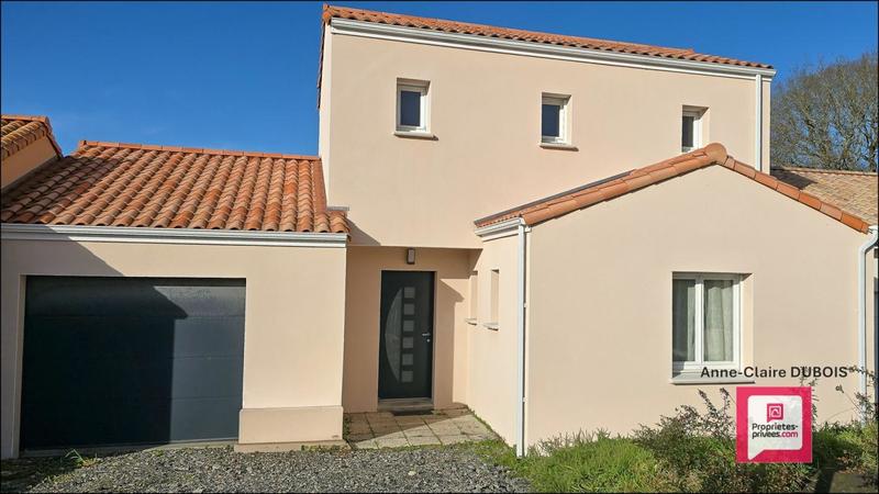 Maison - 97 m² - 5 pièces